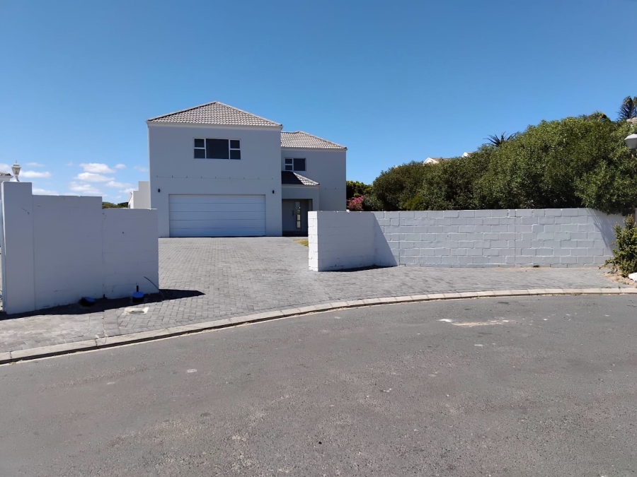 3 Bedroom Property for Sale in Country Club Western Cape